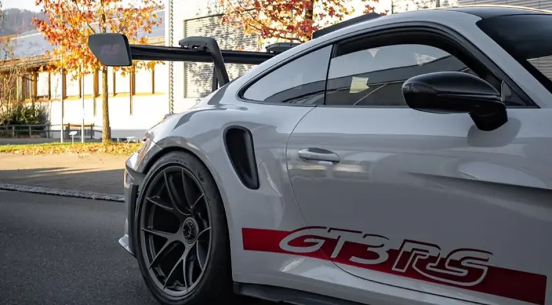 Porsche GT3 RS 992 – immagine 3